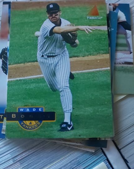 1994 Pinnacle #31 Wade Boggs — front