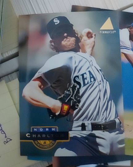 1994 Pinnacle #181 Norm Charlton — front