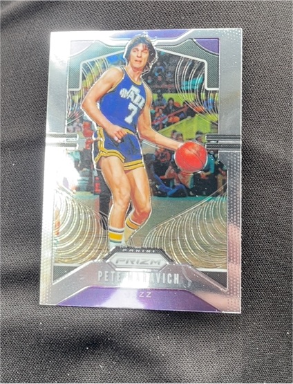 2019-20 Panini Prizm #17 Pete Maravich — front