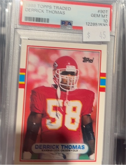 1989 Topps Traded #90T Derrick Thomas — front