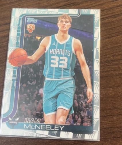 2025-26 Topps #229 Liam McNeeley — front