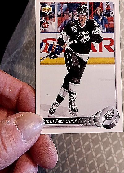 1992-93 Upper Deck #111 Kyosti Karjalainen — front