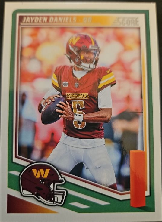2025 Panini Score #195 Jayden Daniels — front