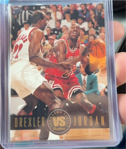 1993-94 SkyBox Premium Showdown Series #SS11 Michael Jordan / Clyde Drexler — front
