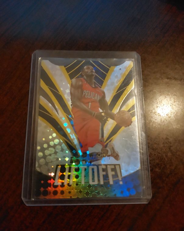 2023-24 Panini Revolution #3 Zion Williamson Liftoff Die Cut — front