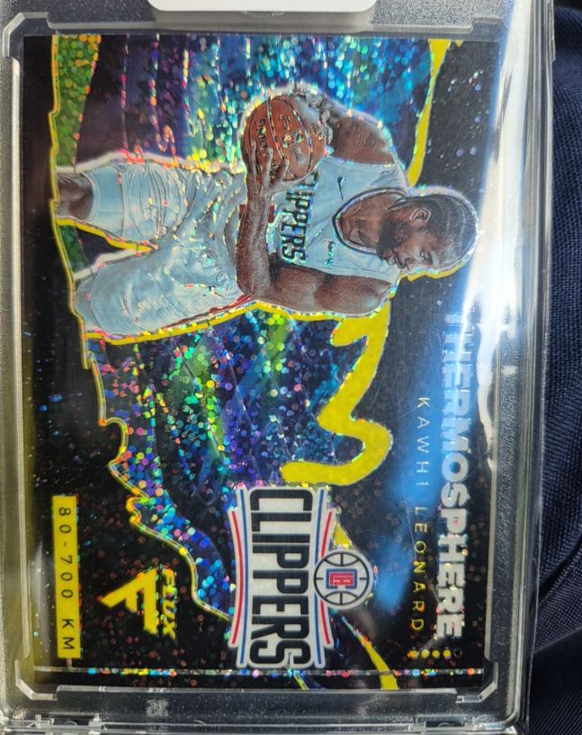2020-21 Panini Flux Thermosphere #89 Kawhi Leonard — front