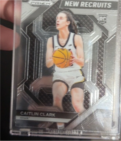 2024 Panini Prizm Draft Picks New Recruits #14 Caitlin Clark — front