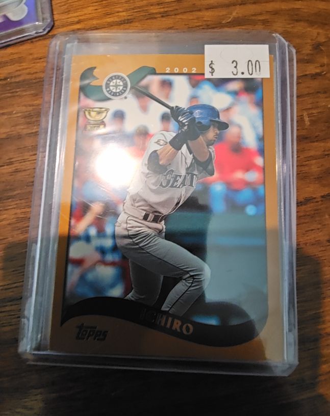 2002 Topps #225 Ichiro Suzuki — front