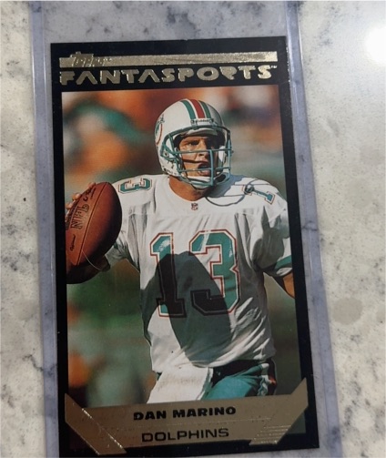 1993 Topps #290 Dan Marino — front