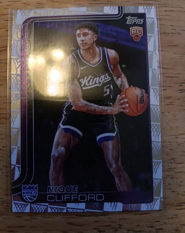 2025-26 Topps Basketball #224 Nique Clifford — front