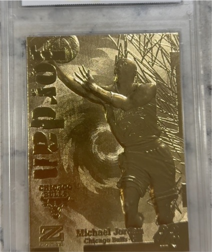 1997 Skybox Z-Force #23 Michael Jordan 23KT Gold — front