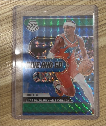 2024-25 Panini Mosaic #2 Shai Gilgeous-Alexander Give and Go Green Prizm — front
