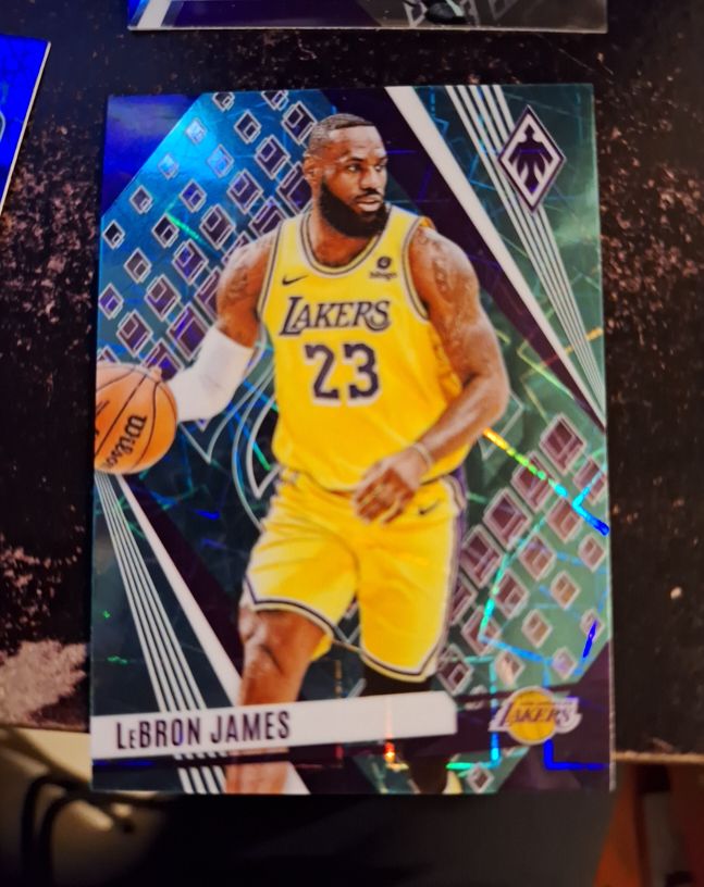 2023-24 Panini Phoenix #211 LeBron James — front