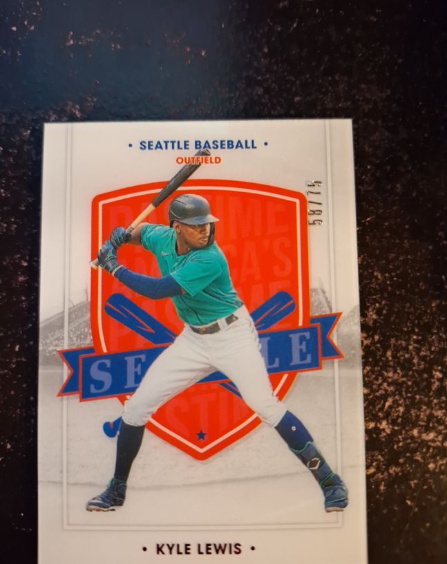 2021 Panini Chronicles America's Pastime #59 Kyle Lewis — front
