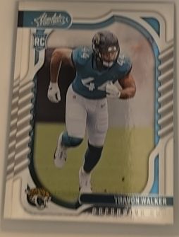 2022 Panini Absolute Football #125 Travon Walker — front