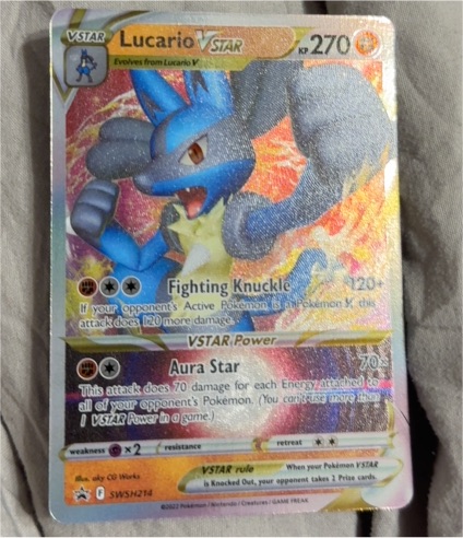 2022 Pokemon TCG SWSH214 Lucario VSTAR — front