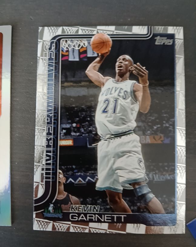 2025-26 Topps #254 Kevin Garnett — front