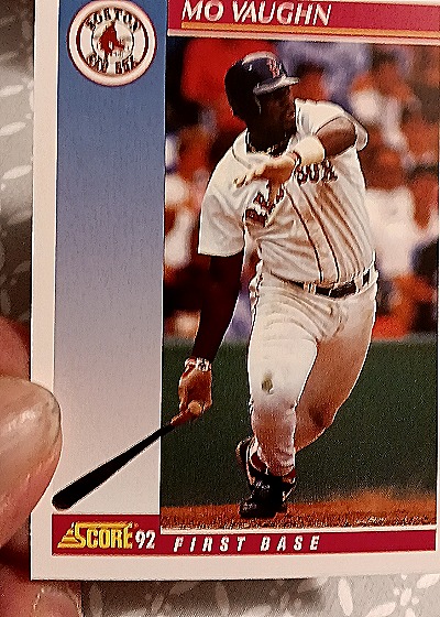 1992 Score #556 Mo Vaughn — front