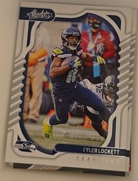 2022 Panini Absolute #85 Tyler Lockett — front