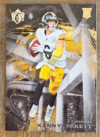 2022 Panini Chronicles #GK-1 Kenny Pickett Gridiron Kings Rookie Card — front