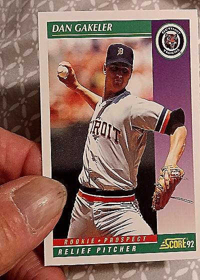 1992 Score #831 Dan Gakeler — front