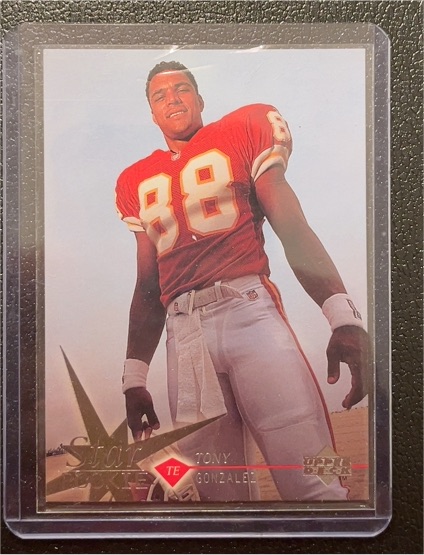 1997 Upper Deck #9 Tony Gonzalez — front