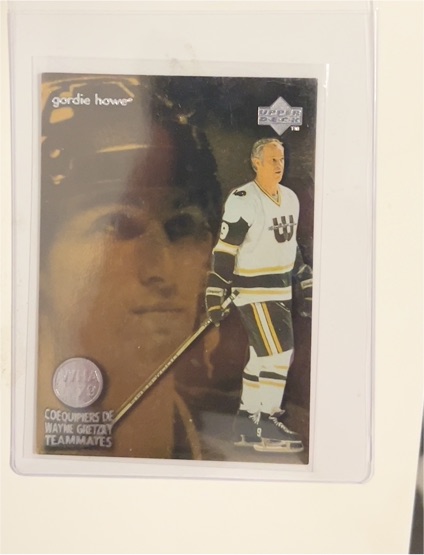 1998-99 Upper Deck McDonald's #T2 Gordie Howe Wayne Gretzky Teammates — front