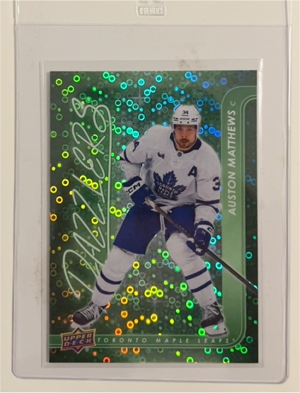 2024-25 Upper Deck Series 2 Dazzlers Green #DZ-89 Auston Matthews — front