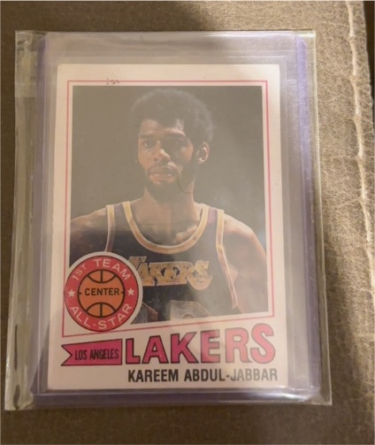 1977 Topps #1 Kareem Abdul-Jabbar — front
