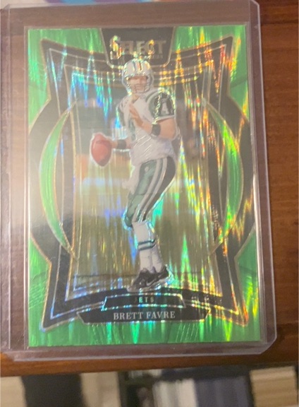 2024 Panini Select #12 Brett Favre — front