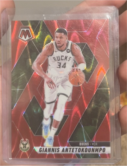 2024-25 Panini Mosaic #13 Giannis Antetokounmpo — front
