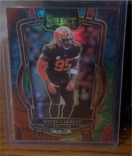 2022 Panini Select Myles Garrett Club Level Black & Green Die-Cut — front