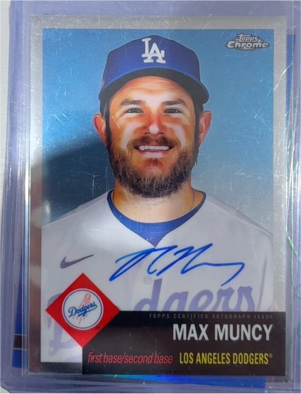 2022 Topps Chrome Platinum Anniversary #317 Max Muncy — front