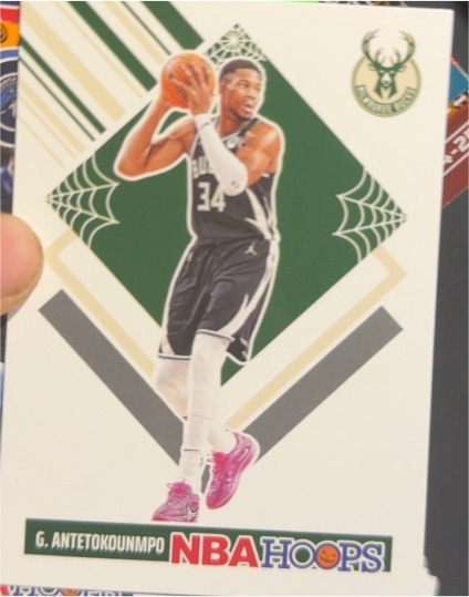 2024-25 Panini NBA Hoops Haunted Hoops #288 Giannis Antetokounmpo — front