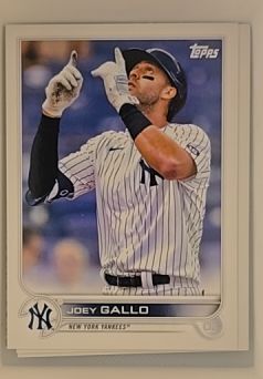2022 Topps #322 Joey Gallo — front