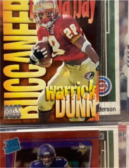 1997 SkyBox Impact Boss #9 Warrick Dunn — front