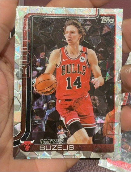 2025-26 Topps Basketball #37 Matas Buzelis — front