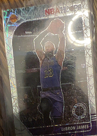 2019-20 Panini NBA Hoops Premium Stock #87 LeBron James — front