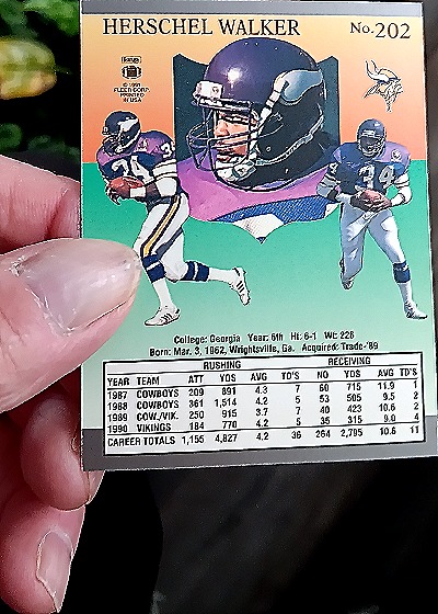 1991 Fleer Ultra #202 Herschel Walker — back
