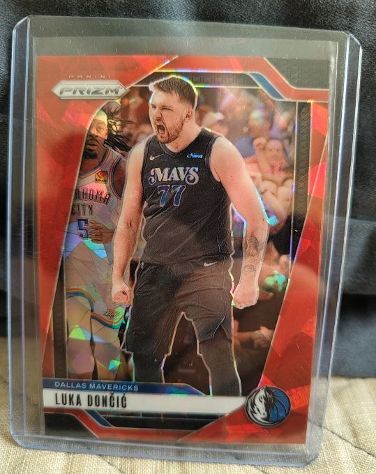 2024-25 Panini Prizm #89 Luka Dončić — front