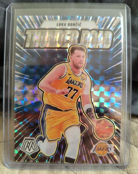 2024-25 Panini Mosaic Thunder Road #1 Luka Dončić — front