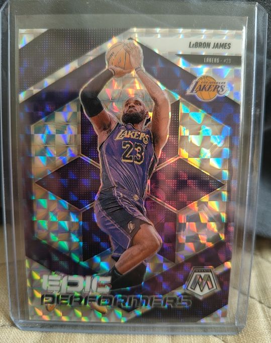 2024-25 Panini Mosaic #2 LeBron James Epic Performers — front