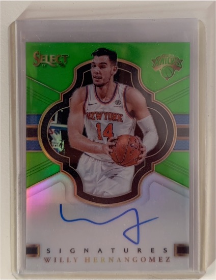 2017-18 Panini Select Signatures #RS-WH Willy Hernangomez — front