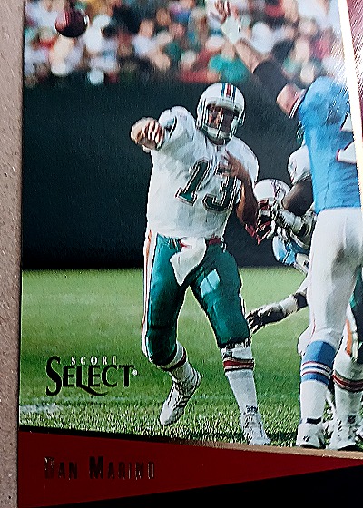 1993 Select #16 Dan Marino — front