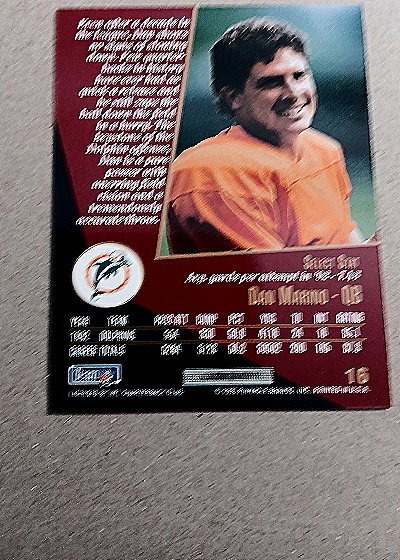 1993 Select #16 Dan Marino — back