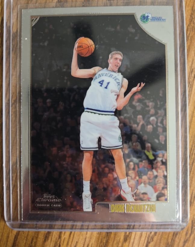 1998-99 Topps #154 Dirk Nowitzki Rookie Card — front