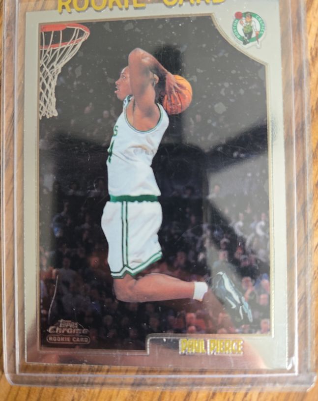 1998-99 Topps Chrome #135 Paul Pierce Rookie Card — front