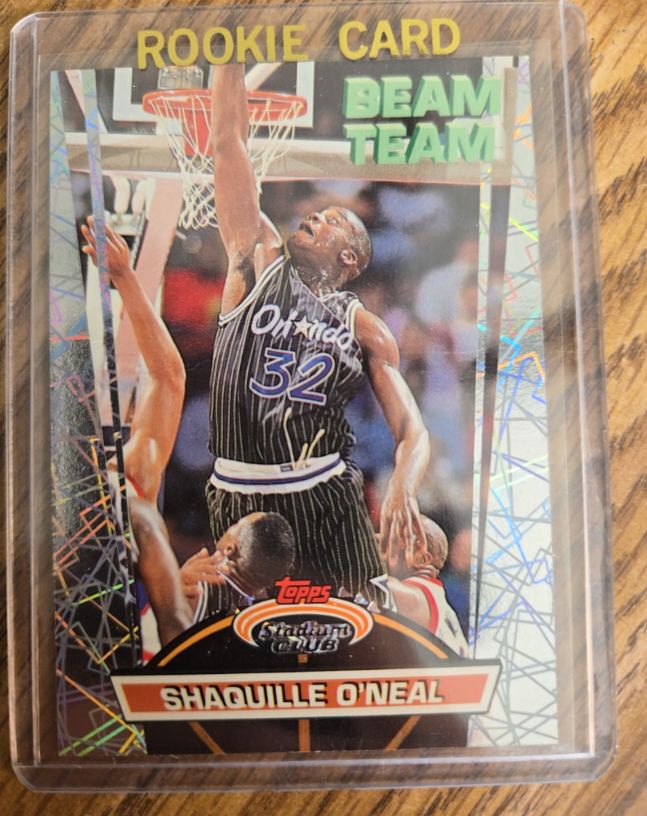1992-93 Topps Stadium Club #21 Shaquille O'Neal Beam Team Rookie Card — front