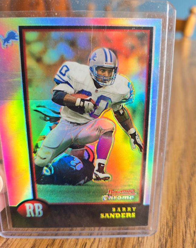 1998 Bowman Chrome Preview Refractor #BCP8 Barry Sanders — front