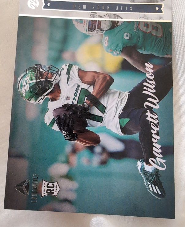 2022 Panini Chronicles #217 Garrett Wilson — front